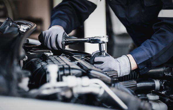 Oil Filter: The Engine's “Cleanliness Guardian”